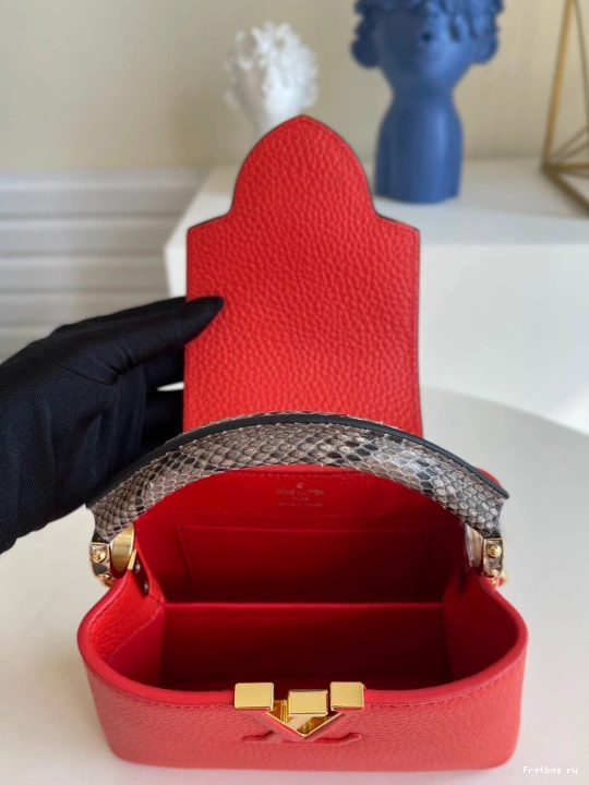 Frstbag ru CAPUCINES VUITTON LOUIS MINI 0731